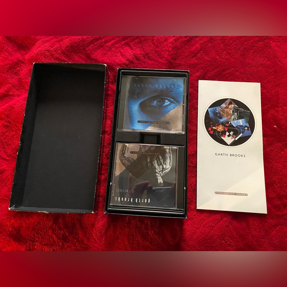 Garth Brooks The Limited Edition CD Collection All CDs Perfect Never Listened to - Picture 5 of 10